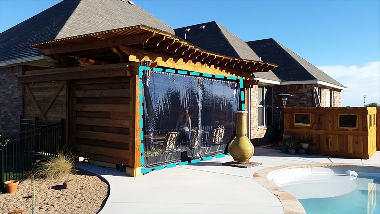 给一楼的提个醒，单纯做门廊可不够，不想冬天冷飕飕，记得加上它