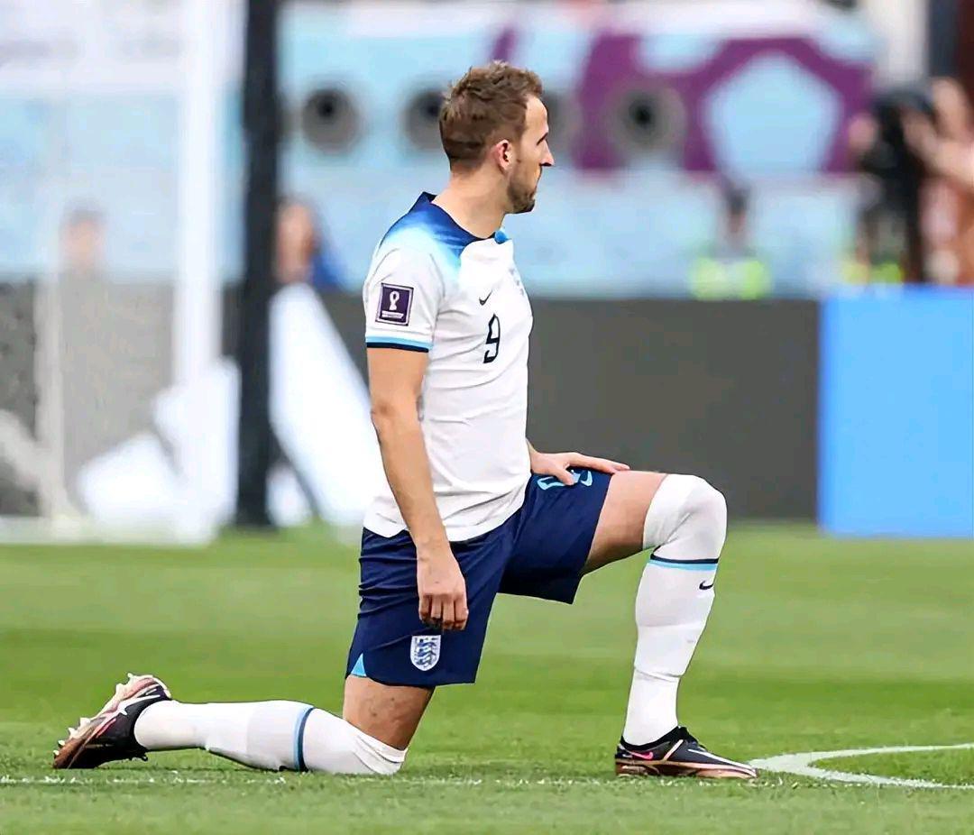 世界杯观察：伊朗大比分落败英格兰，比赛意外频发，看点多