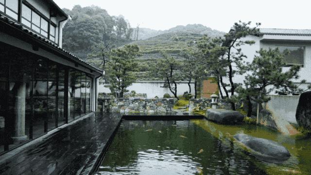 杭州夫妻花百亿做城堡,杭州夫妻自建庭院
