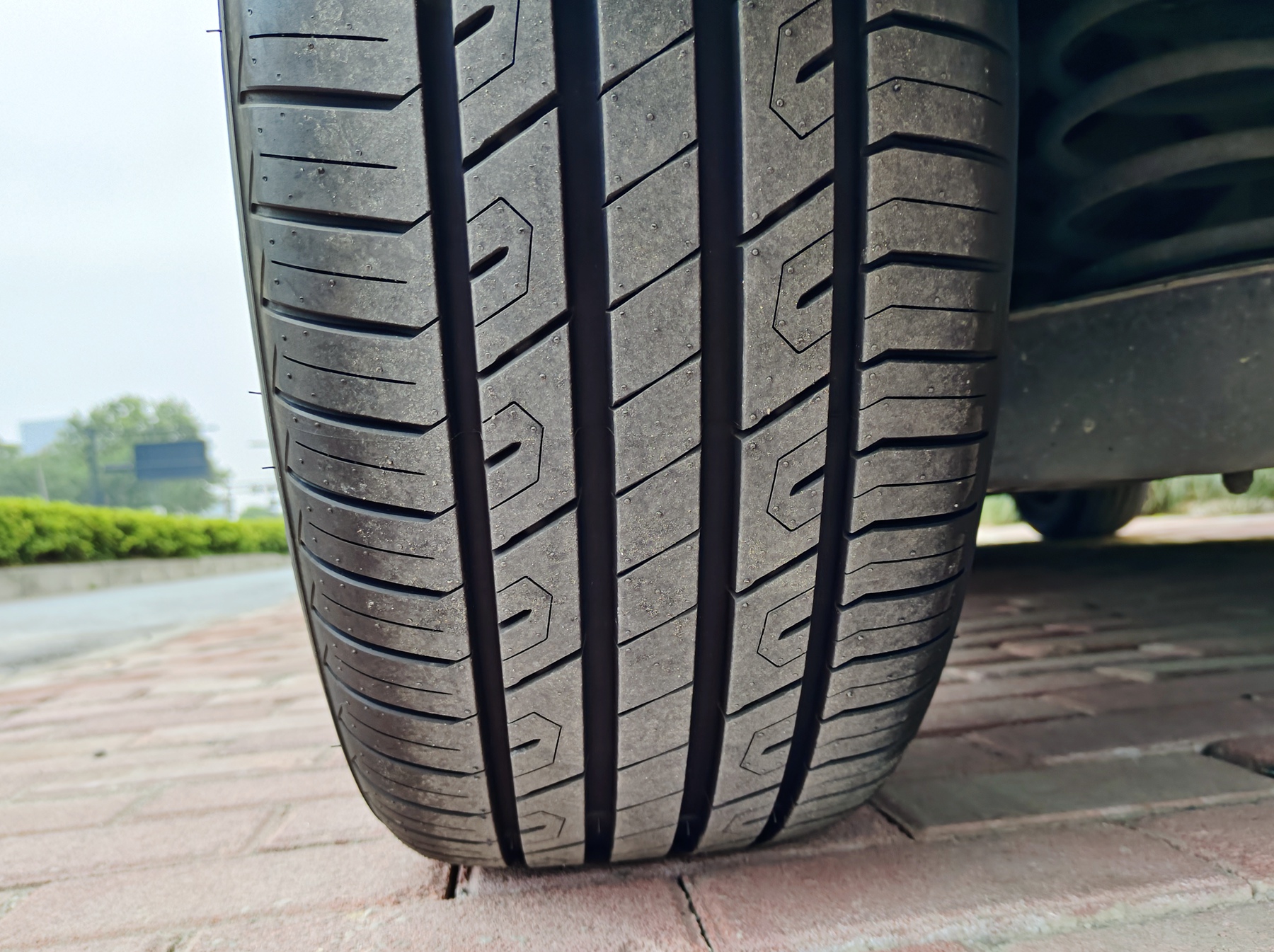 什么？老车也能开出“高级感”，10年车龄老车靠雷神静悦享受静音