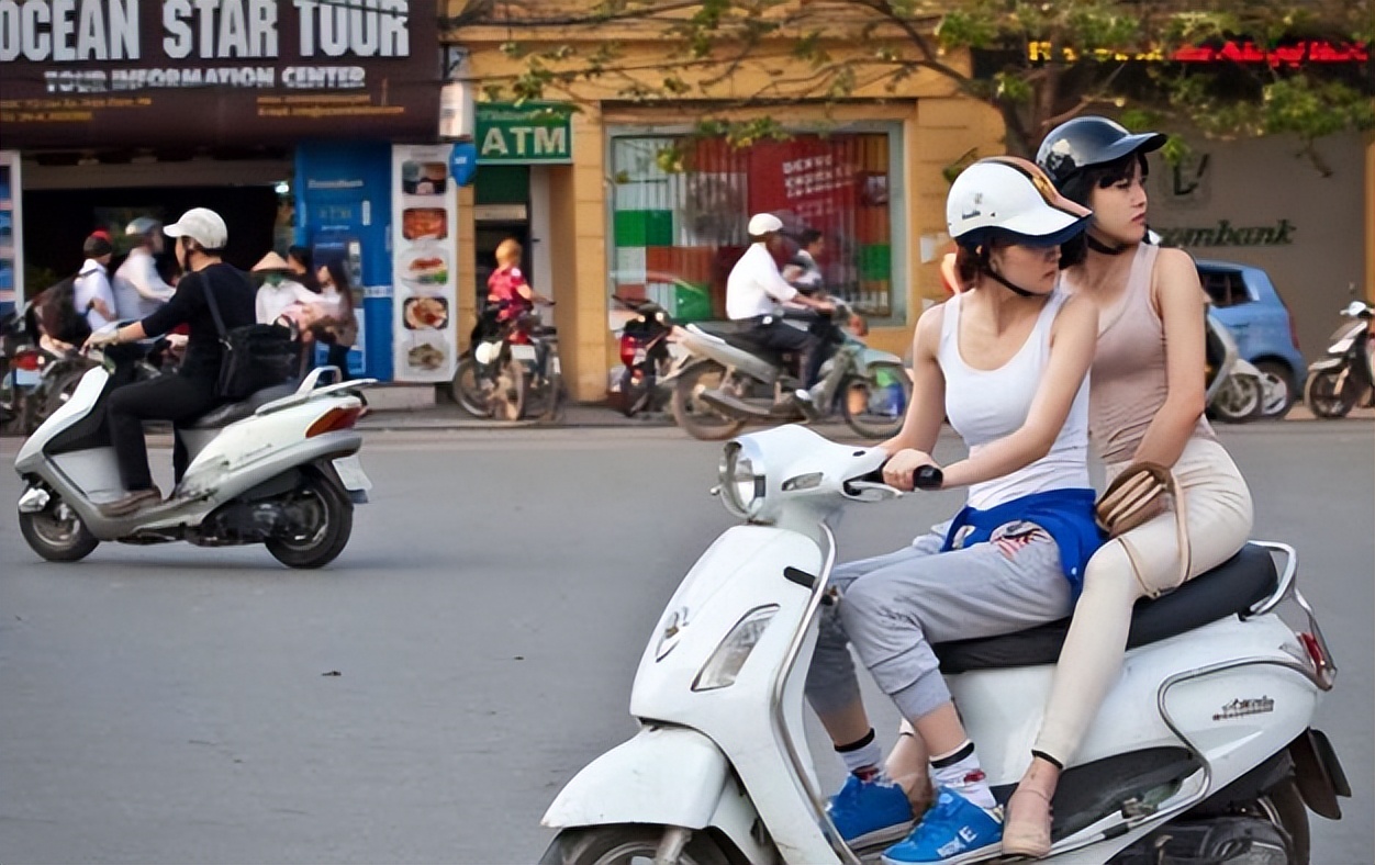 在泰国一千元人民币可以用多久,在泰国只要你有足够的钱