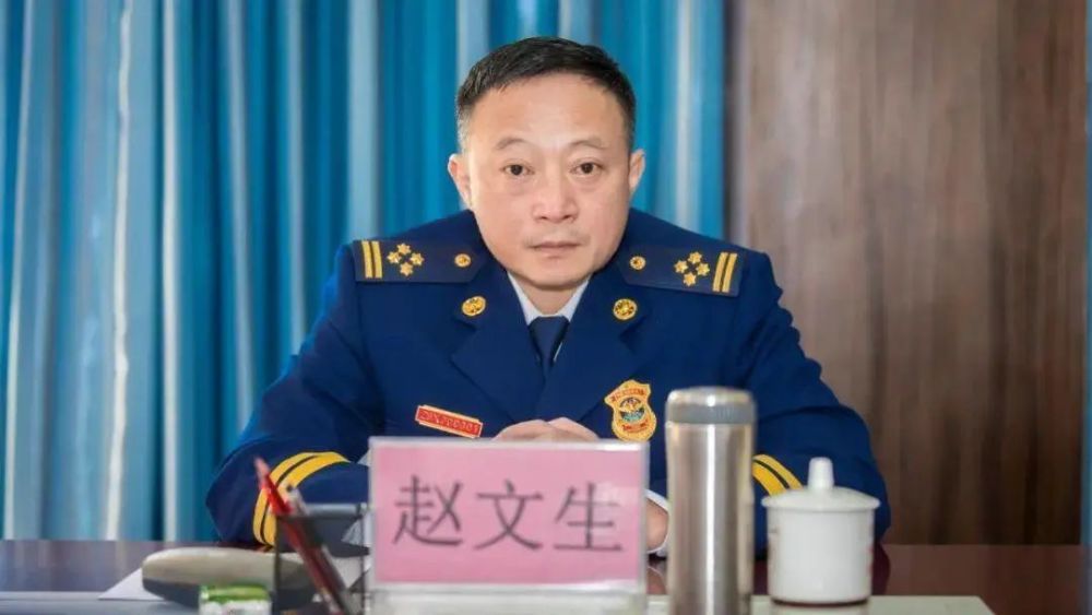 4月20日上午，又有12名官员被查，小官巨贪现象普遍！