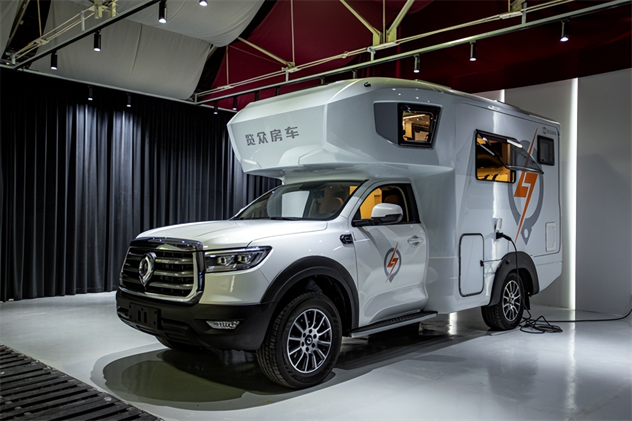 长城炮房车6人版,长城炮房车和b型房车