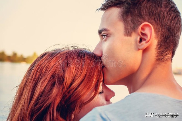 跟这3个星座男谈恋爱安全感爆棚,让人羡慕的星座配偶男