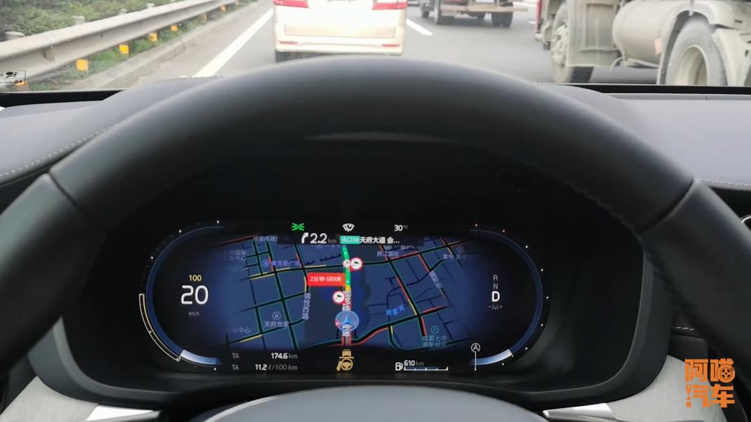 汽车仪表盘选液晶还是机械表,汽车液晶仪表和机械表哪个好