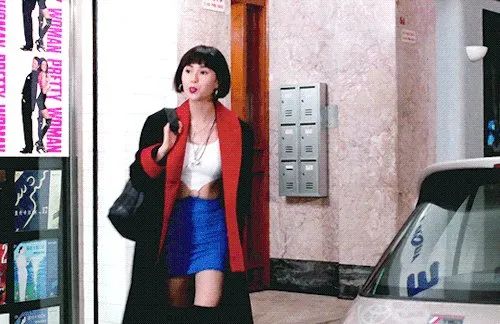 影后红毯秀腋毛，全网目瞪口呆：她好癫，我好爱