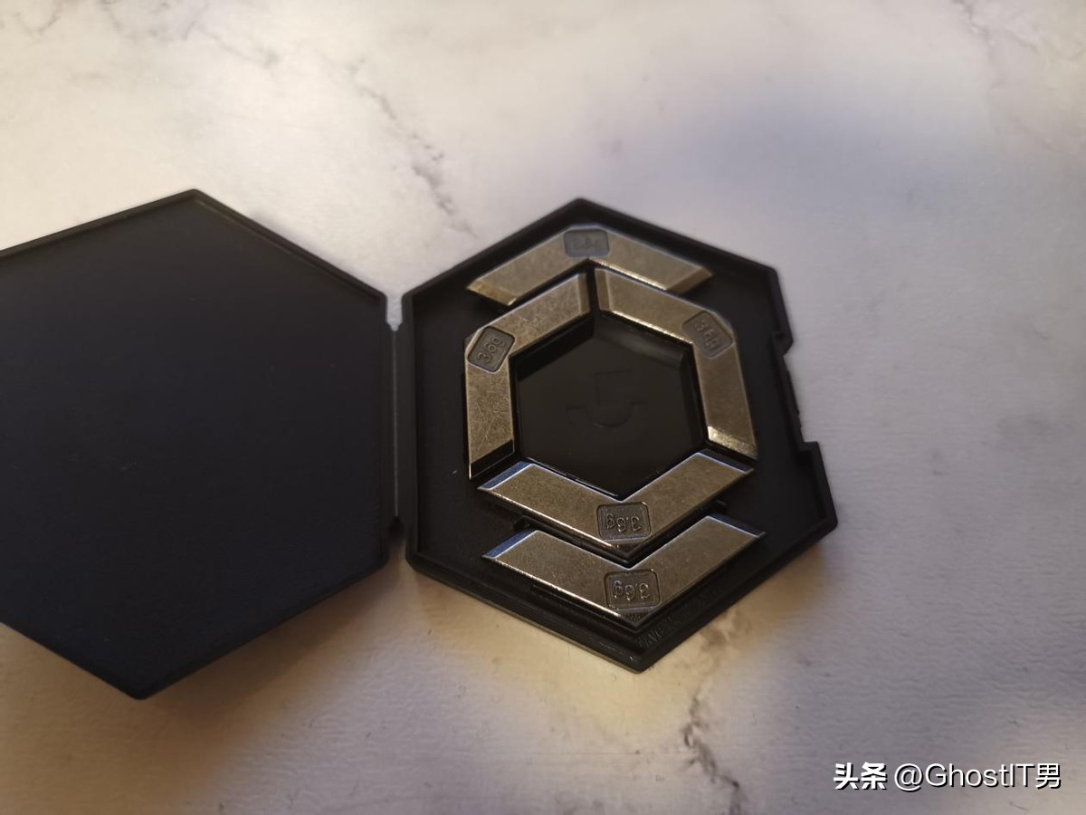 鼠标推荐罗技g502测评,logitech罗技g502rgb炫光游戏鼠标