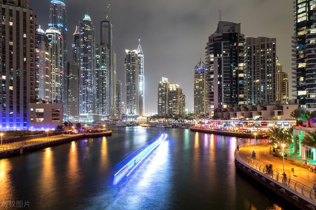 迪拜是怎样发展过来的,迪拜是如何崛起的