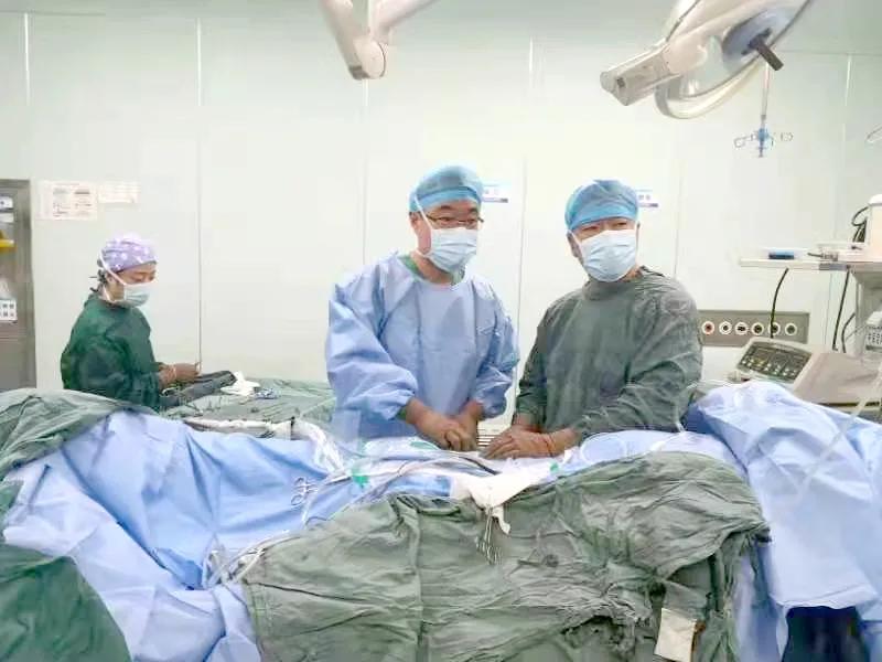 髋关节撞击综合征关节镜手术流程,髋关节撞击症微创治疗有什么风险