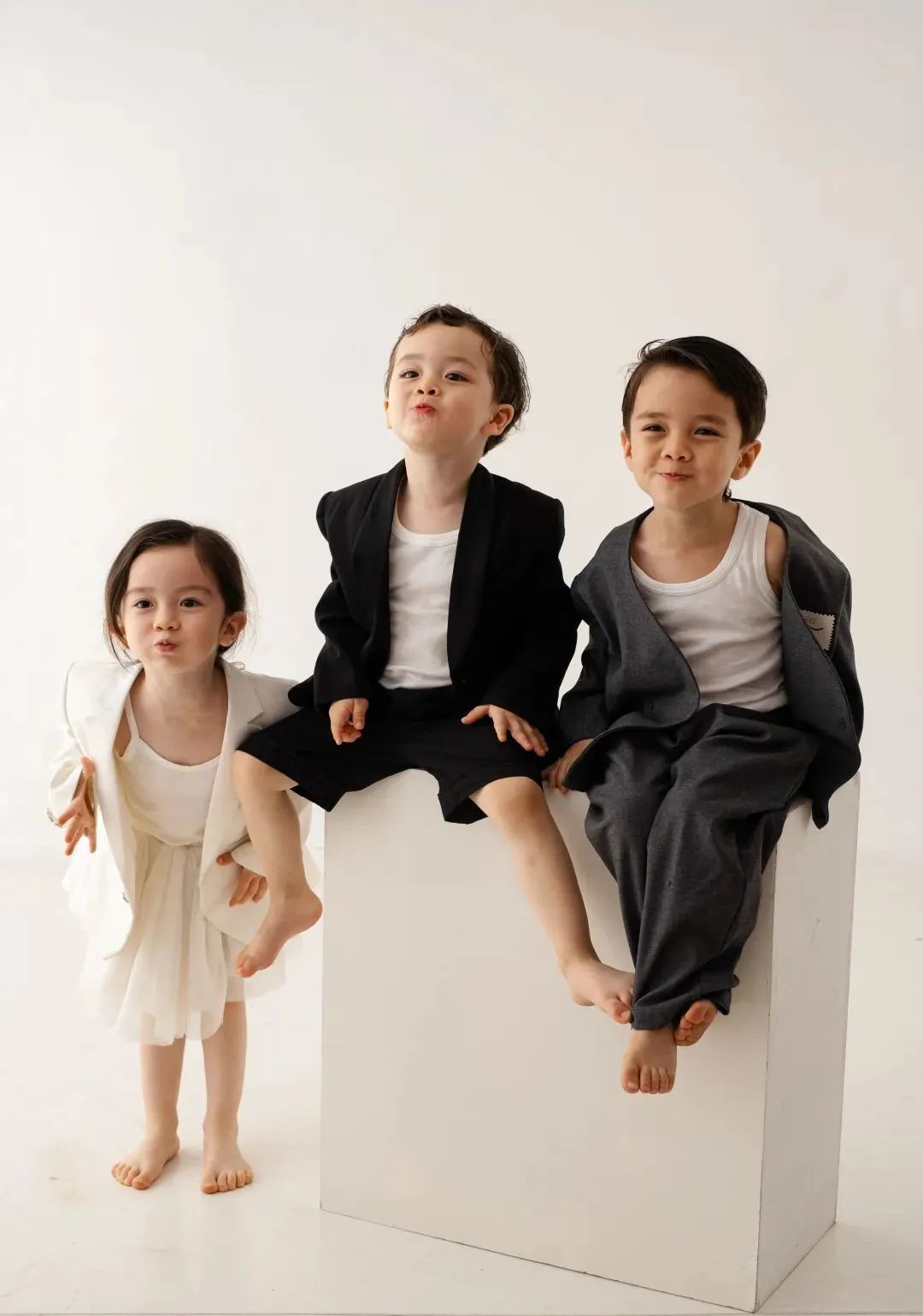 单身女生去泰国生三胞胎,单身女人去泰国