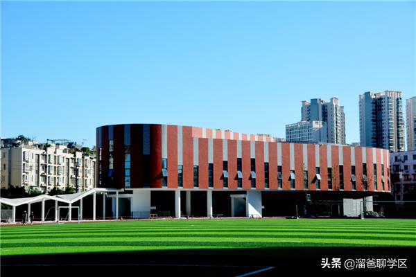 乘着大运会这缕“东风”，应该没有谁比东安湖还快