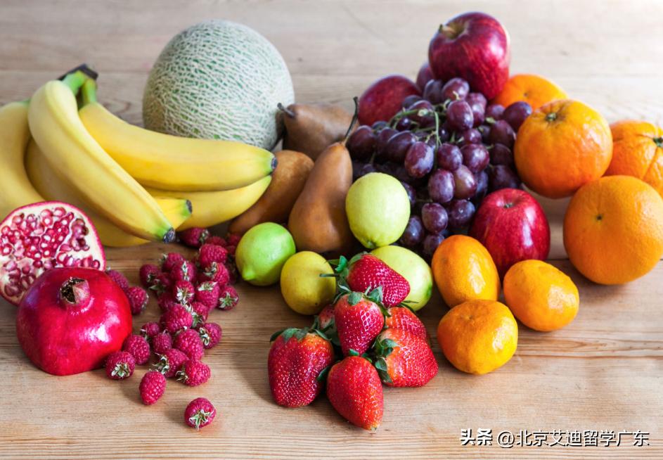 学生入境美国需带926表格,关于留学生出国留学的新规定