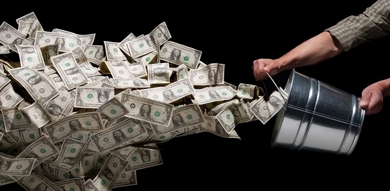 下降2900亿？境外机构纷纷减持中国债，大量资金正流向美国？