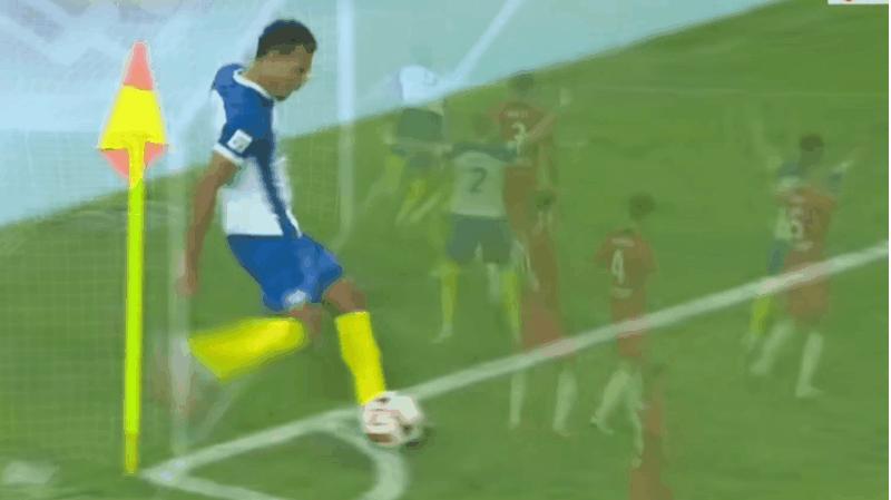 天津电视台的解说员啊，专业点吧！