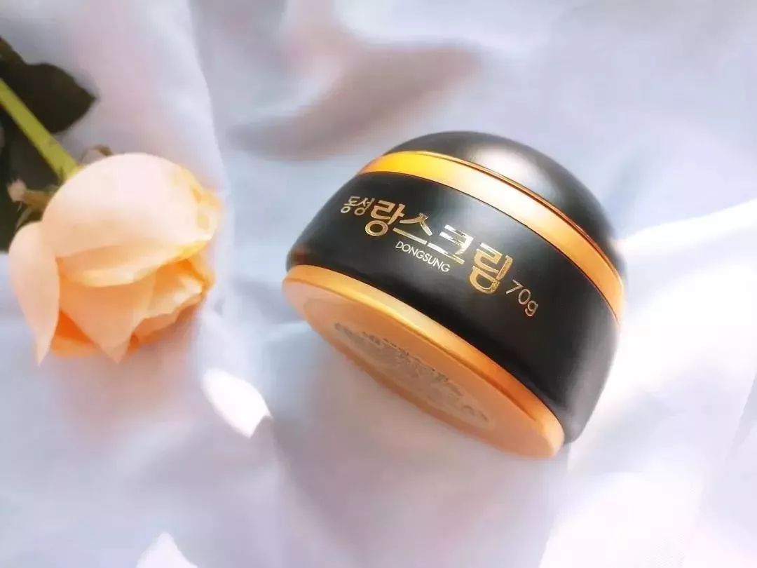 韩国东星小黑瓶祛斑霜，​韩国东星制药60年口碑企业出品！