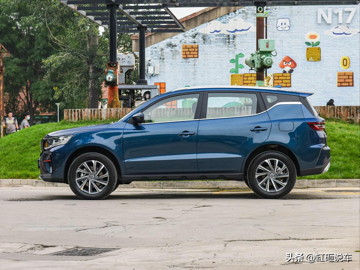 油耗最低的suv吉利远景x6用车感受,性价比最高的suv吉利远景x6