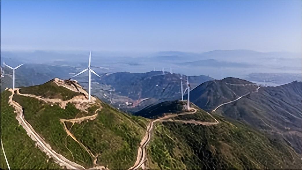 经济运行分析战略性新兴产业,2018年战略性新兴产业报告