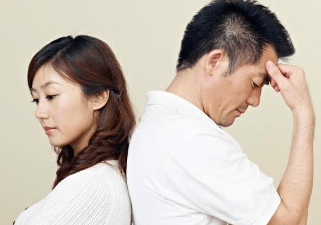 性高潮是什么？为什么女性更难达到性高潮？正确认识是关键！