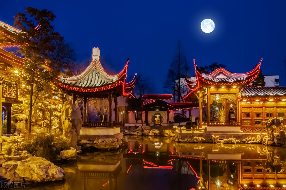 五一假期必去十大城市,五月份南京旅游必去的景点