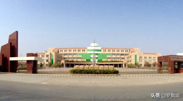 高中生掰手腕骨折谁负责,高中生掰手腕一方骨折谁承担责任