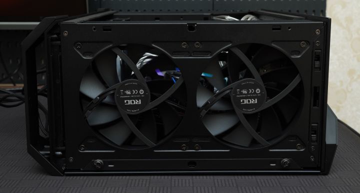 rogz11主机,rogz11可以配什么主板