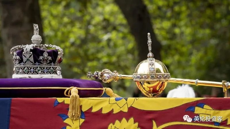 英国国王加冕典礼全过程中文解说,英国国王加冕仪式直击现场哈里