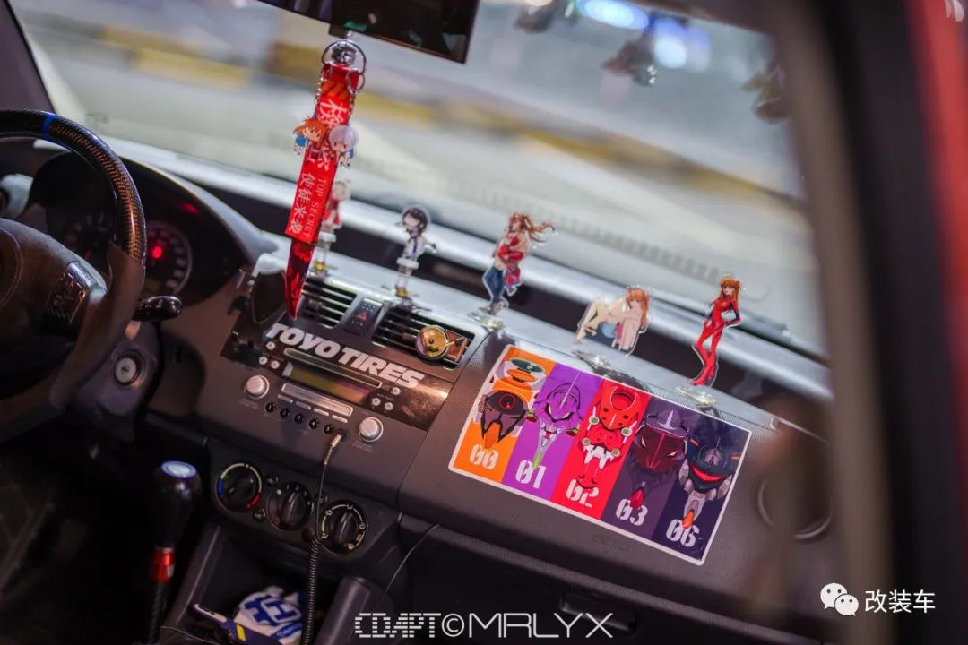 铃木雨燕女士车,铃木雨燕适合女生的车