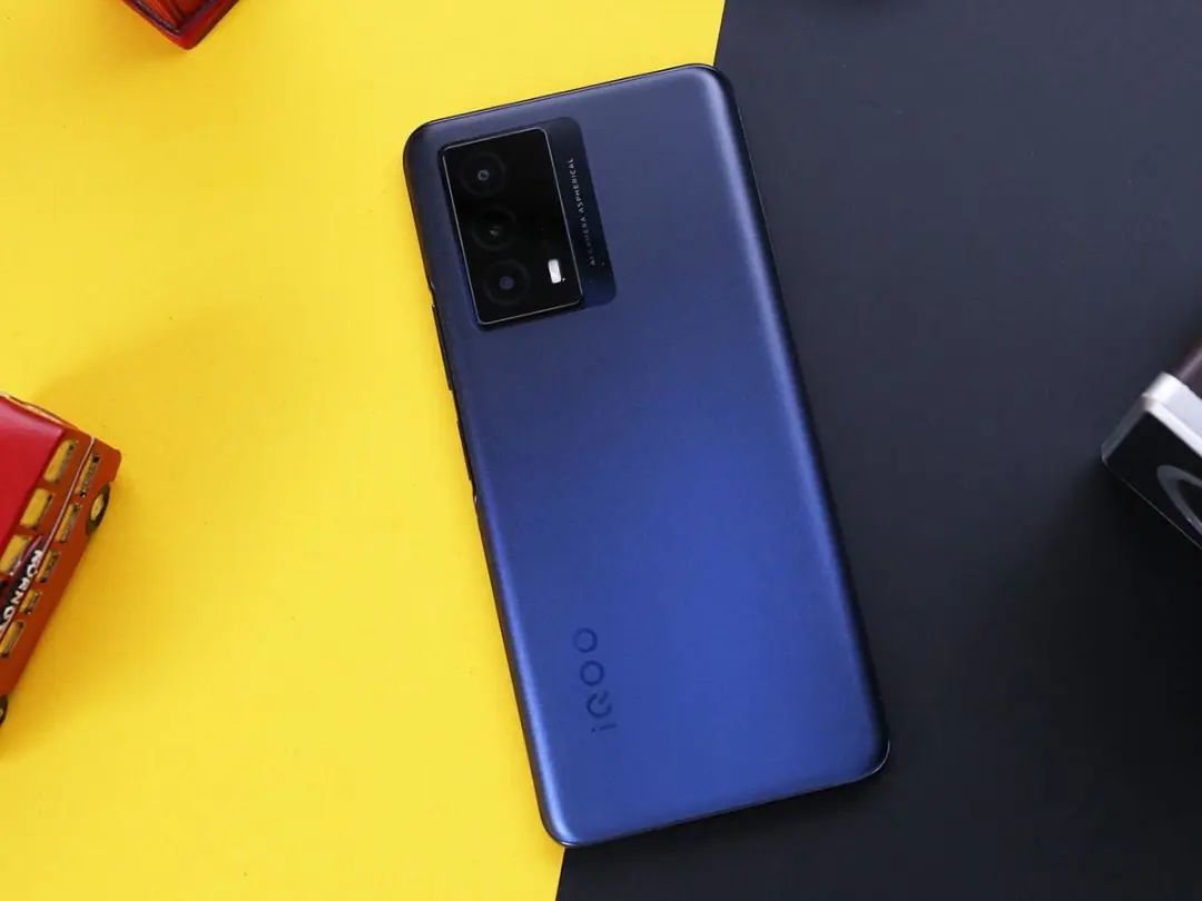 12+256g国产手机哪款最值得入手,最新值得购买的12+256g手机推荐