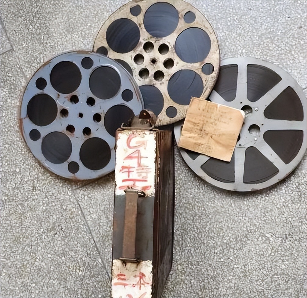 三十多年前的老物件都快成文物了,多年前的物件还记得吗