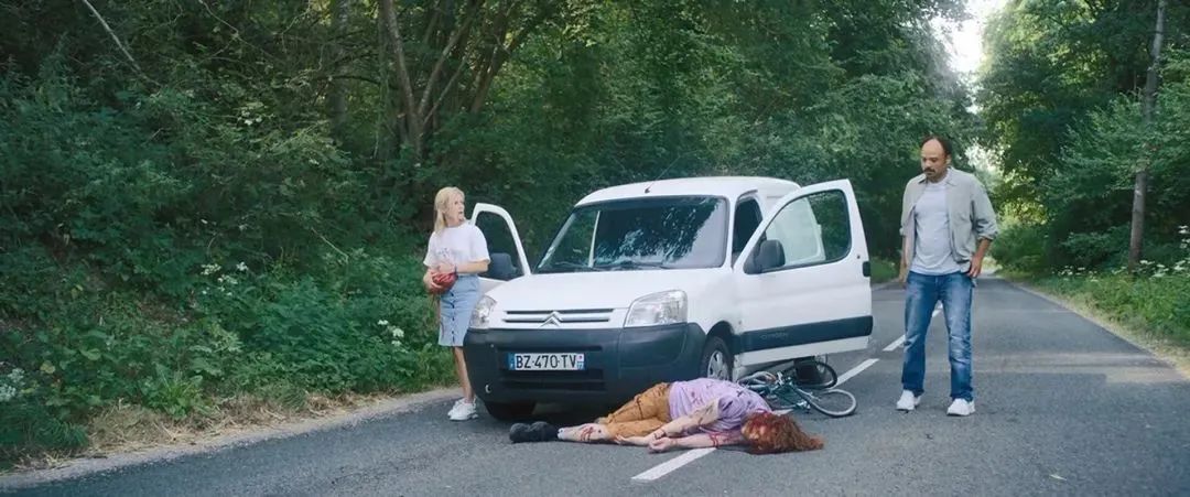 肉店秒变网红店的秘诀，竟然是贩卖人肉？