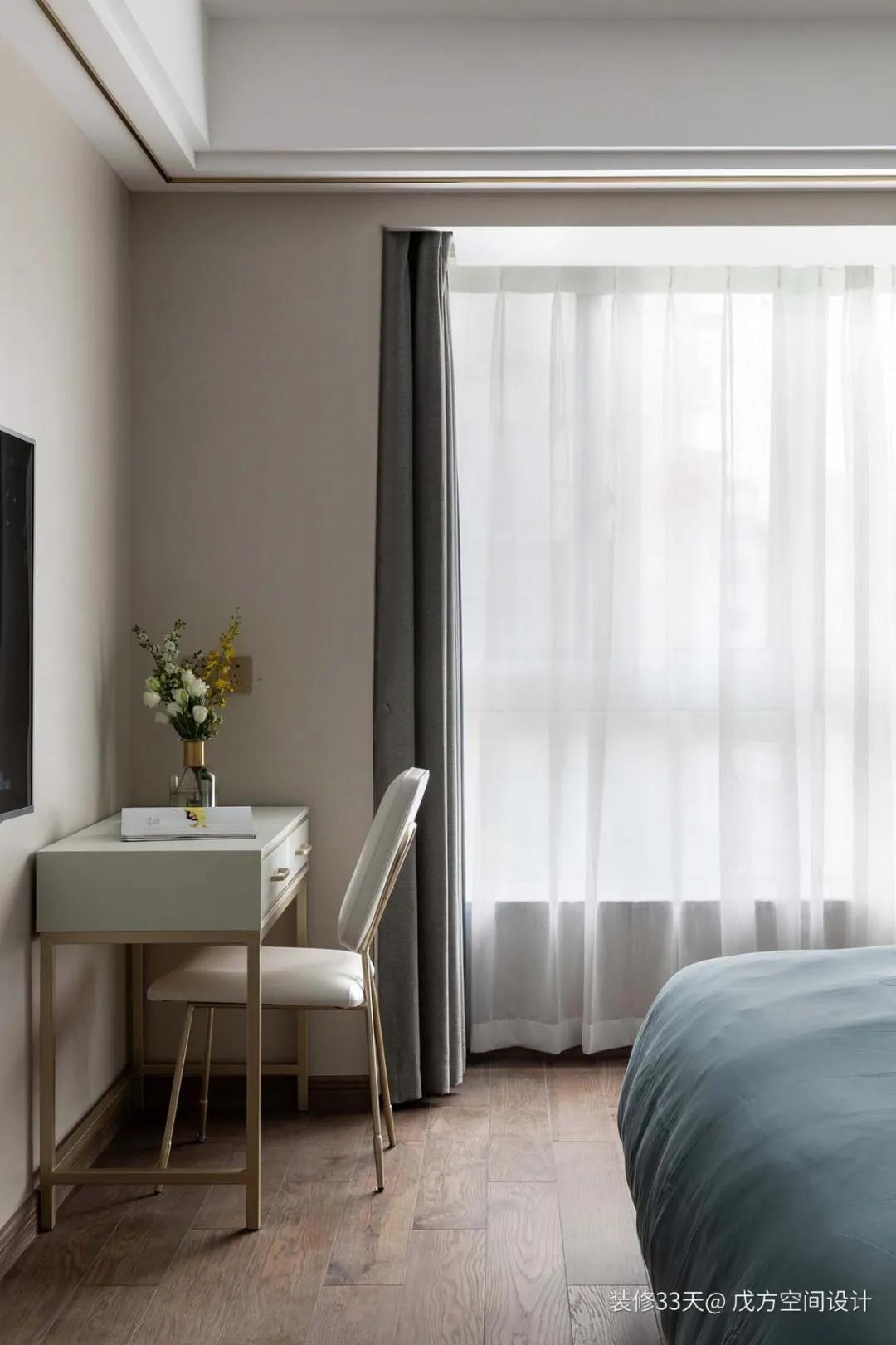 想要轻奢但预算低怎么办？金属、鎏金、大理石、钢琴、皮革、木地