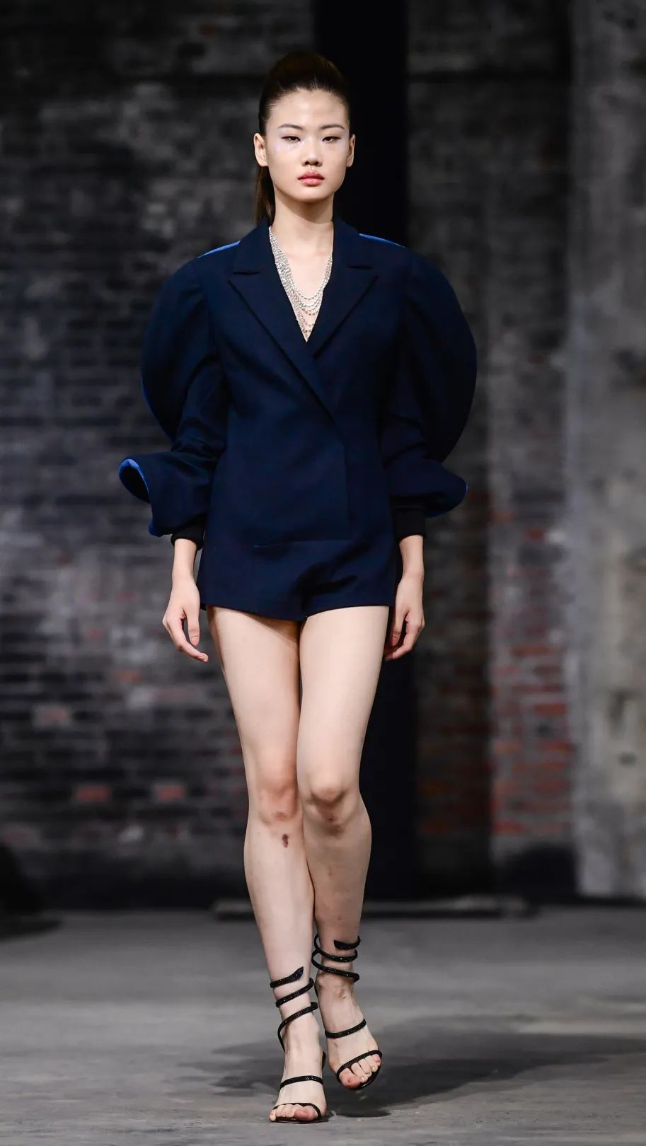 2023春季流行款式,2023年中年夏季流行款式