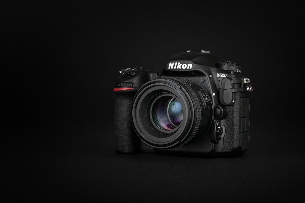 数码单反编年史黄金时代尼康,尼康数码单反最新一代是