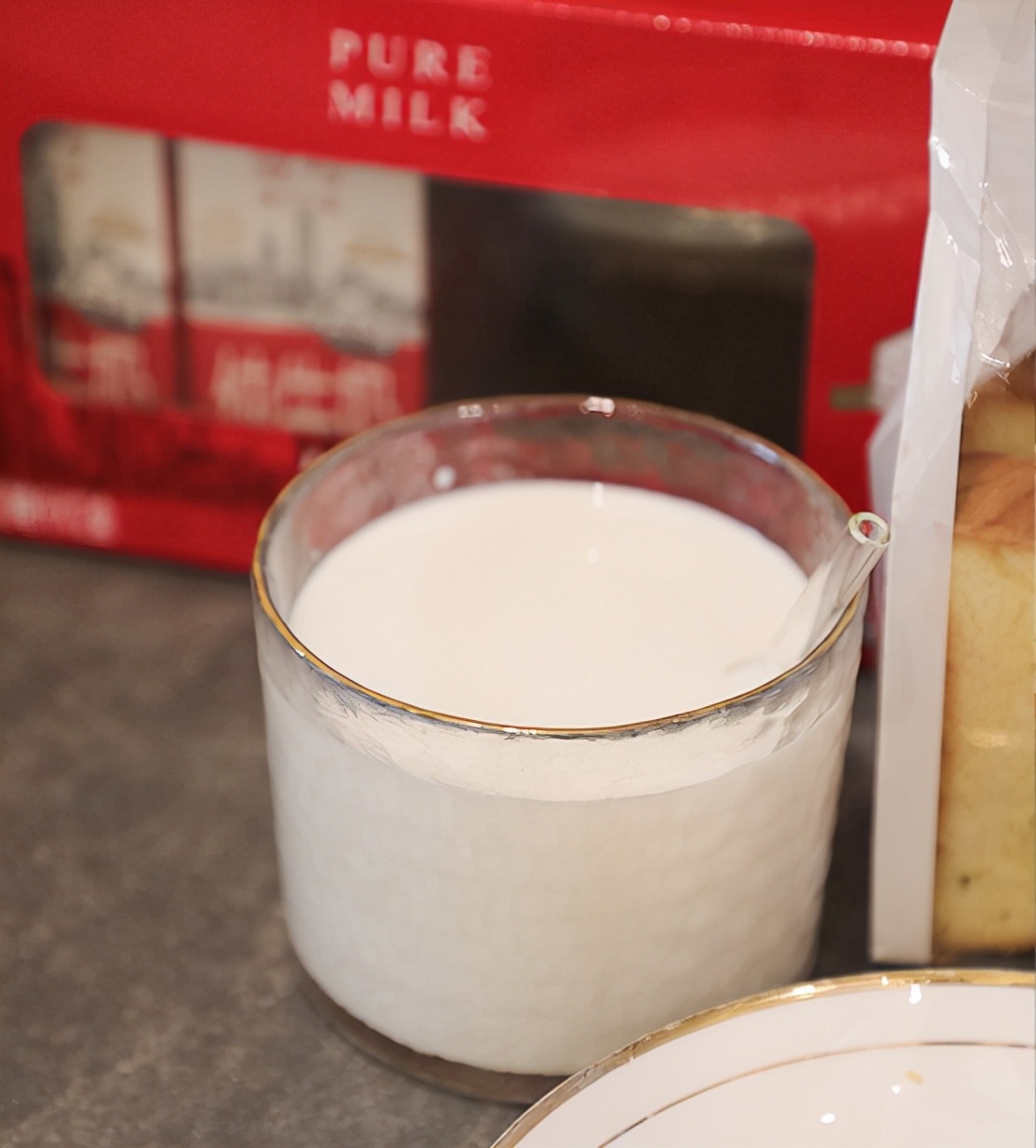 晨光供港壹号鲜牛奶能加热喝吗,走亲访友送好礼