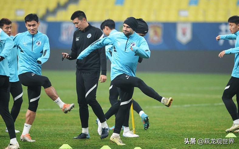 童磊山东泰山踢什么位置,童磊山东泰山