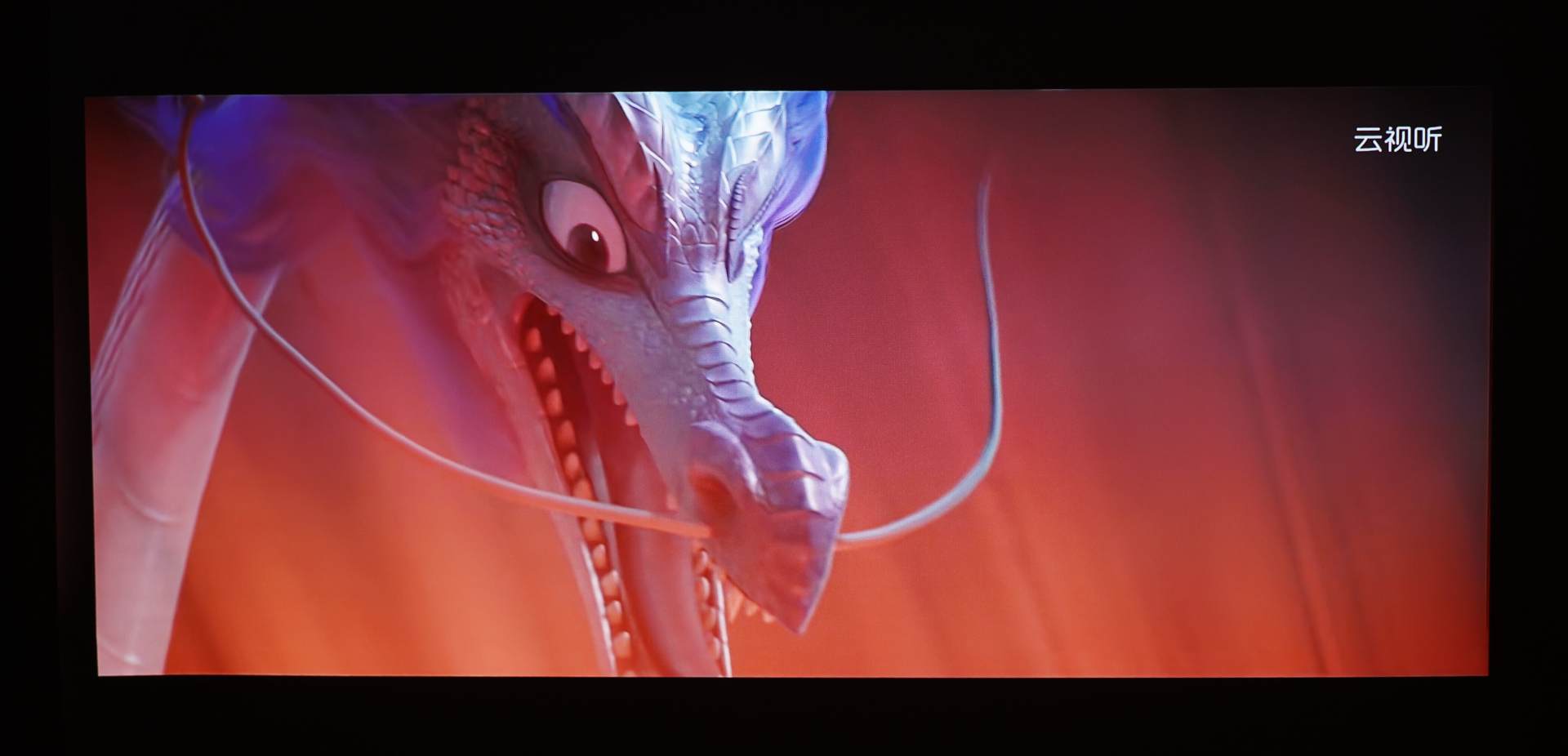 海信viddax65pro与tcl65t7gpro,海信vidda三色激光投影仪