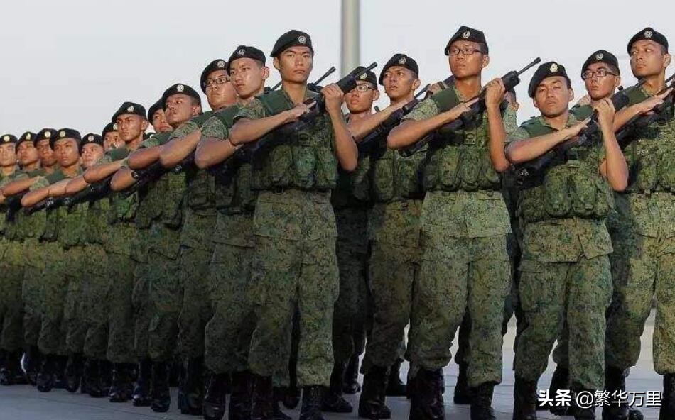 新加坡多少收入达到高收入,新加坡的收入与中国收入对比