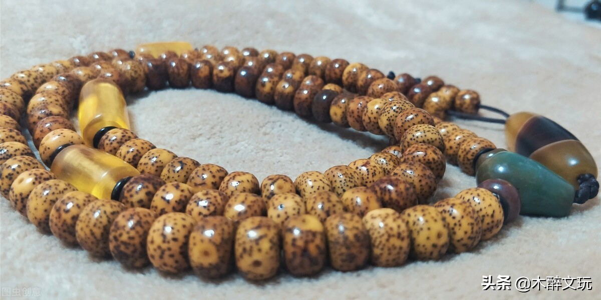 星月菩提变黑是真的吗,星月菩提靠什么变色