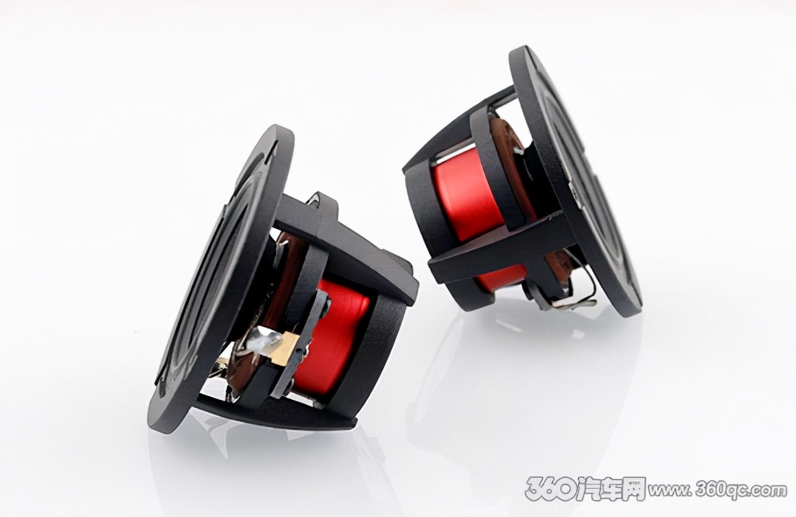 畅听全频靓声不一定非要三分频美国VADVSF652套装喇叭打开新思路