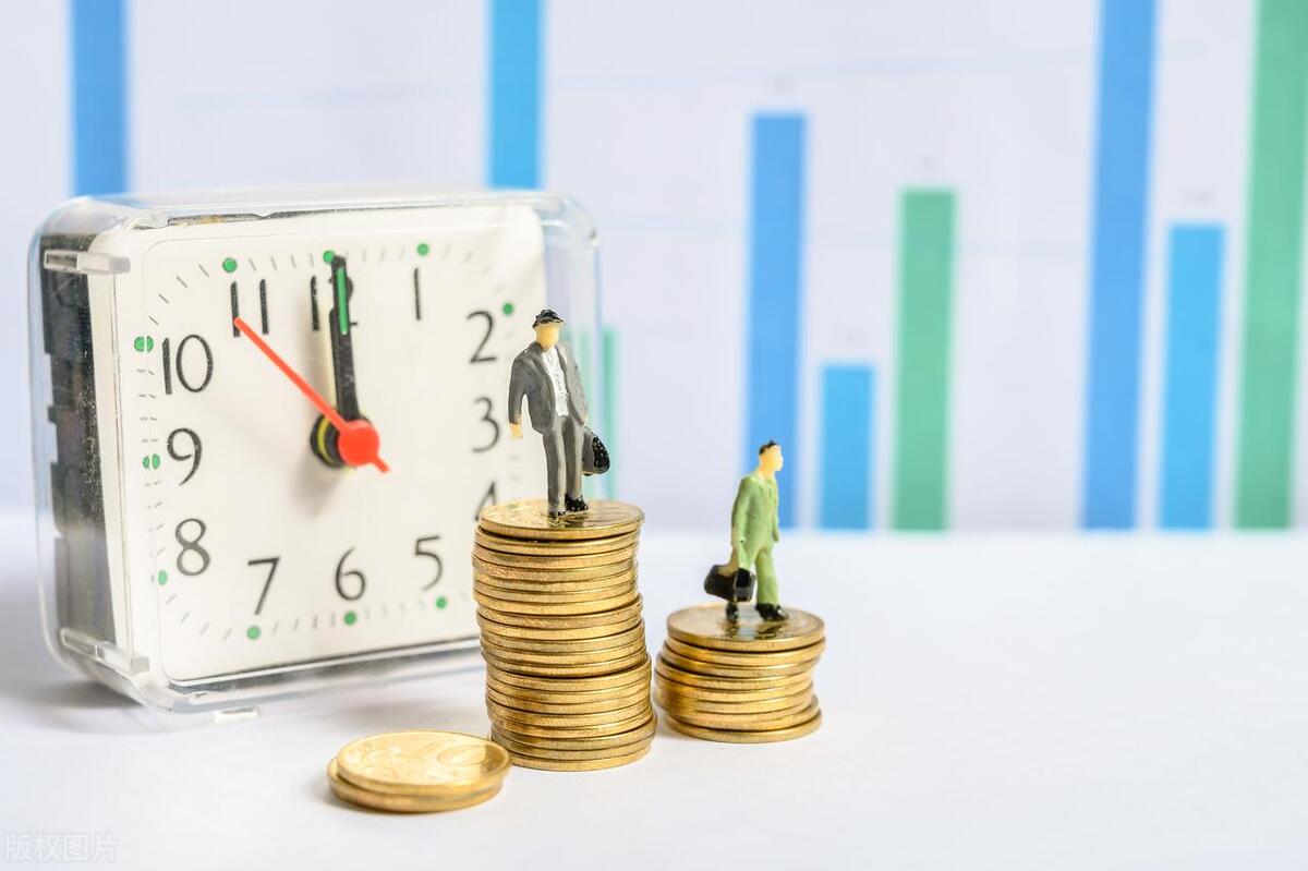 增额终身寿险万能险,理财险和增额终身寿险哪款好