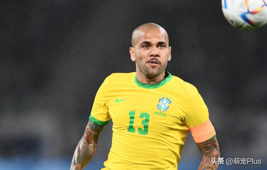 世界杯大嫂团：值得巴西后卫追3次的美女JoanaSanz