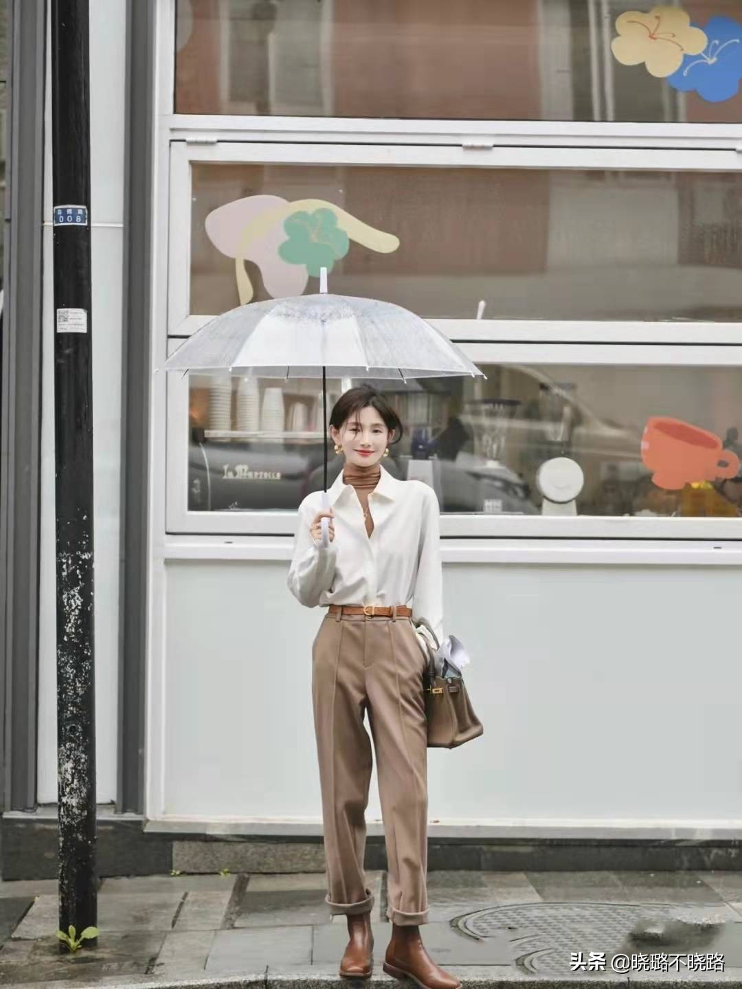 阔腿裤和直筒裤哪个比较显瘦,阔腿裤和直筒裤哪一种更显高显瘦