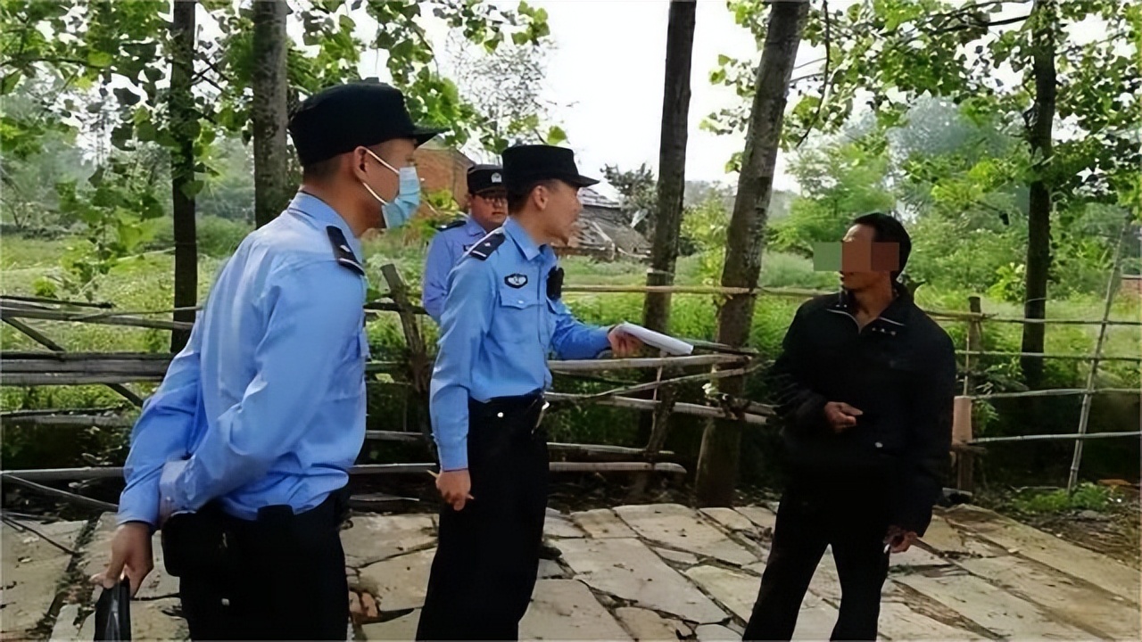 回顾变态掏肠恶魔:专挑少女*体下**掏出肠子,缠住脖颈,惨绝人寰!