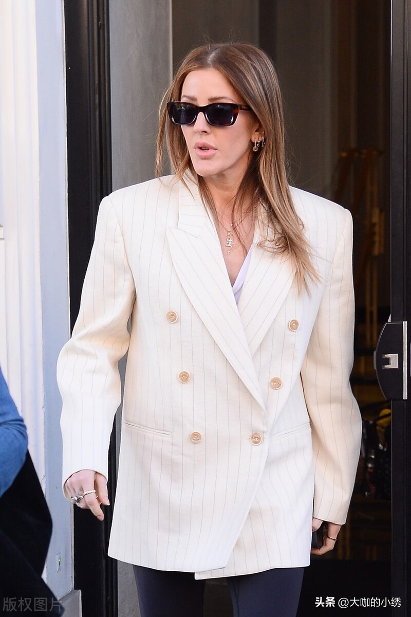 艾莉古尔丁穿搭,艾莉古尔丁mv视频