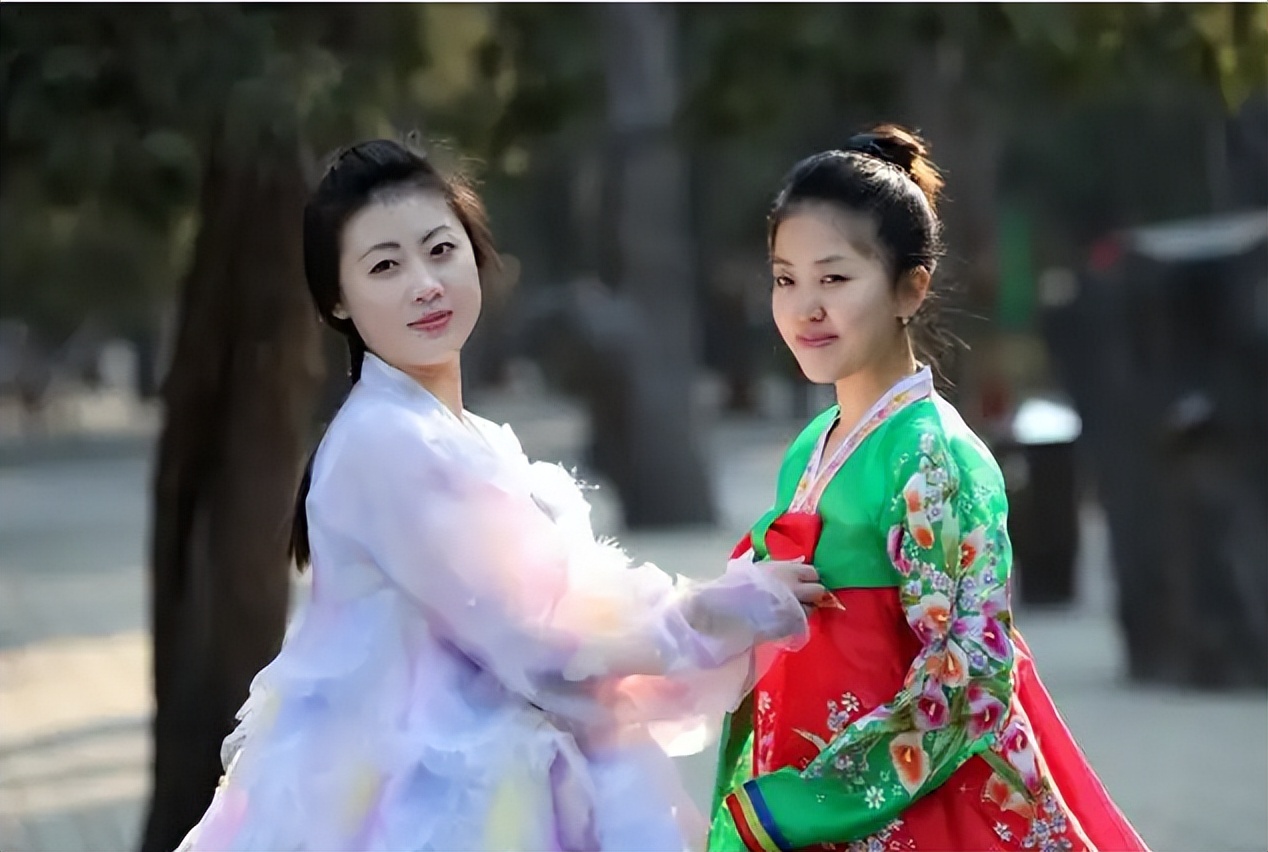 走进朝鲜导游,中国小伙娶朝鲜姑娘需要什么证件