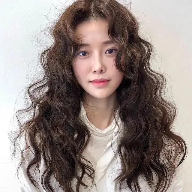 水波纹法式卷大波浪都有什么区别,美式大波浪适合什么脸型