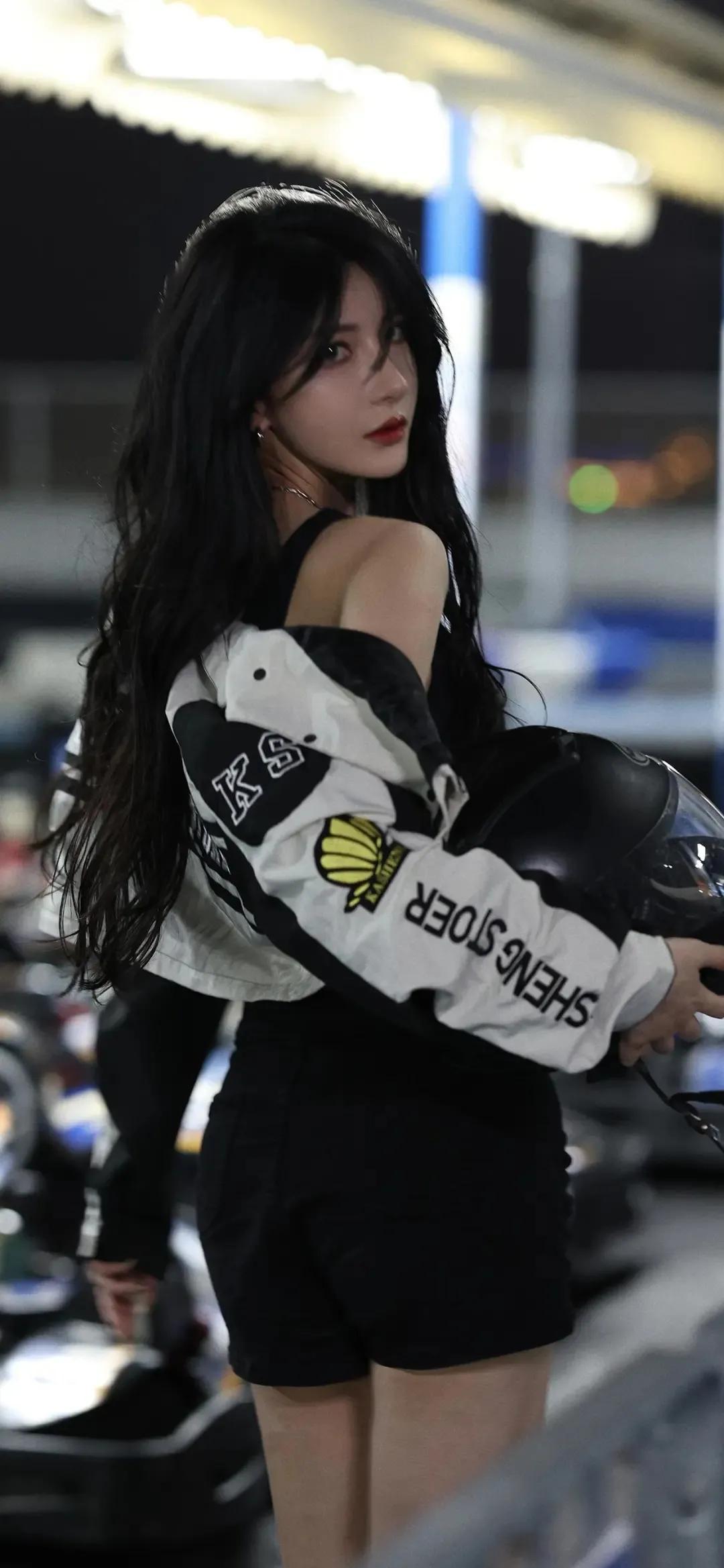 文字潮壁纸高清4k蓝红,暴力熊4k超清壁纸潮