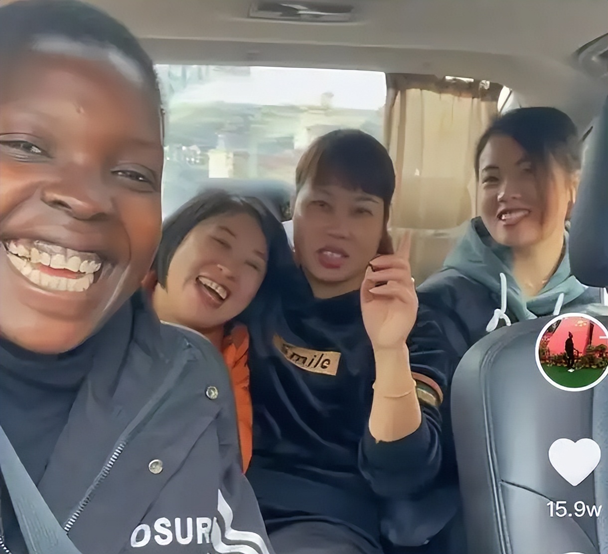 在华外国网红，非洲rose和伊博圈粉千万，“花蛇”潘南奎臭名昭著