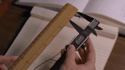 南极自救：自检患癌后，作为唯一的医生，她把针扎向乳房