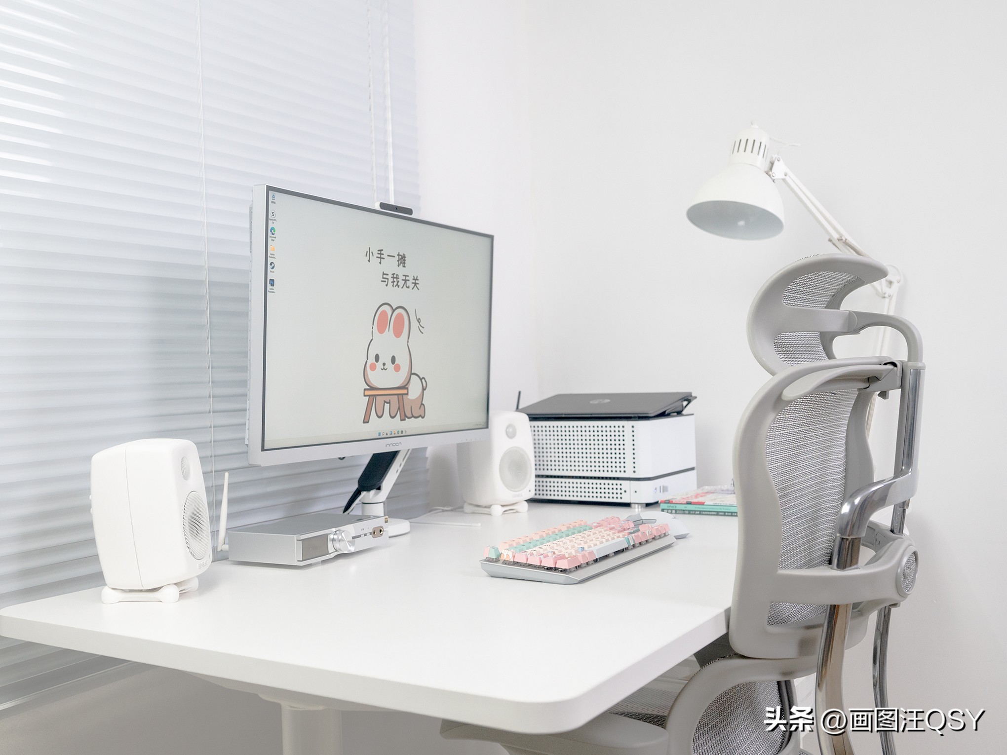 居家书桌升级改造：追剧听歌、居家办公也能很快乐